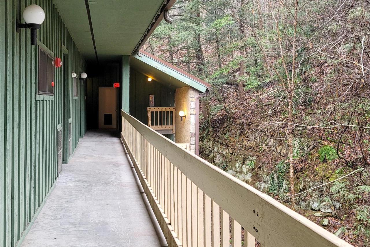Hiker'S Hideaway Villa Gatlinburg Exterior photo